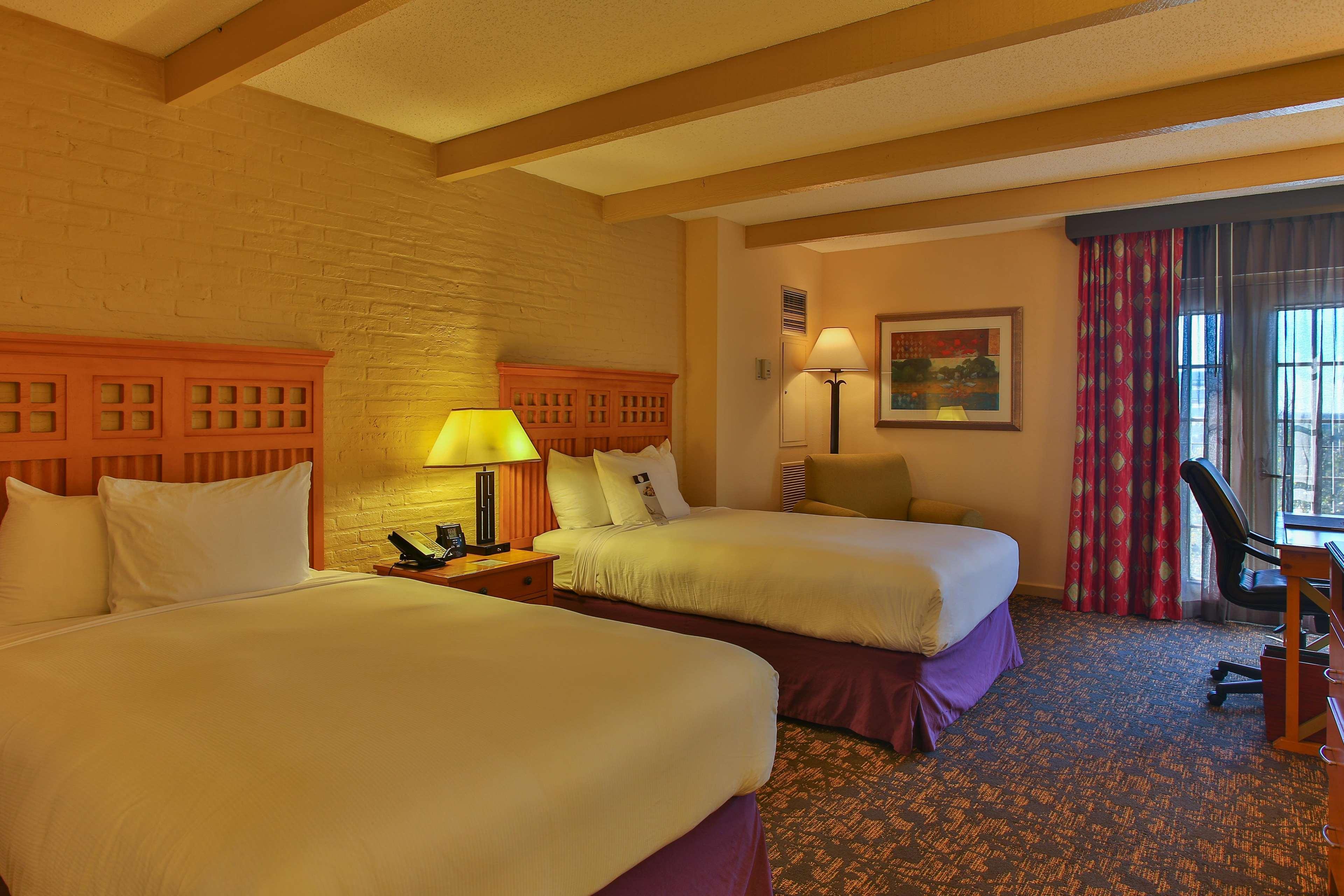 Estancia Del Norte San Antonio, A Tapestry Hotel By Hilton Экстерьер фото