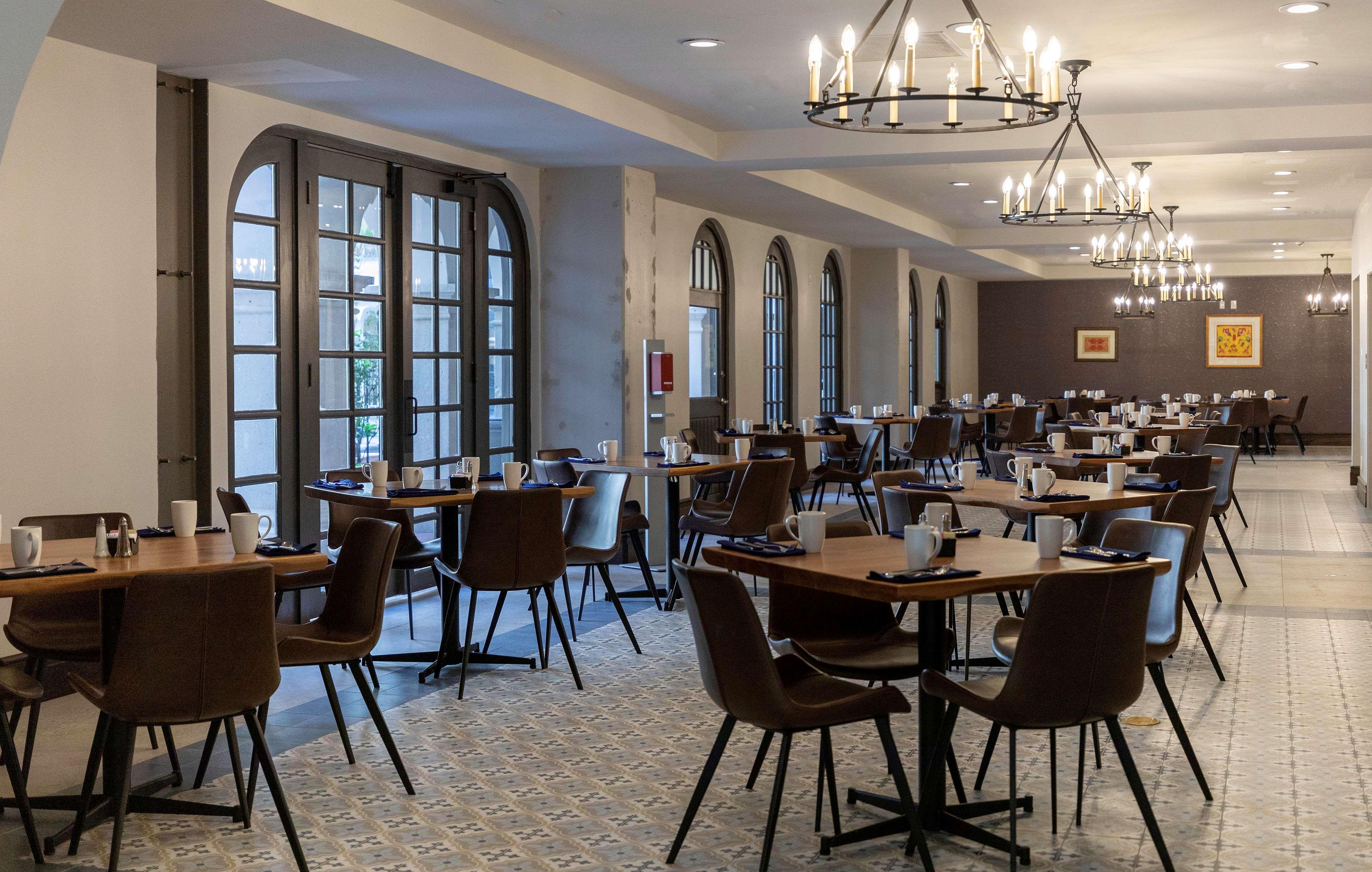 Estancia Del Norte San Antonio, A Tapestry Hotel By Hilton Экстерьер фото